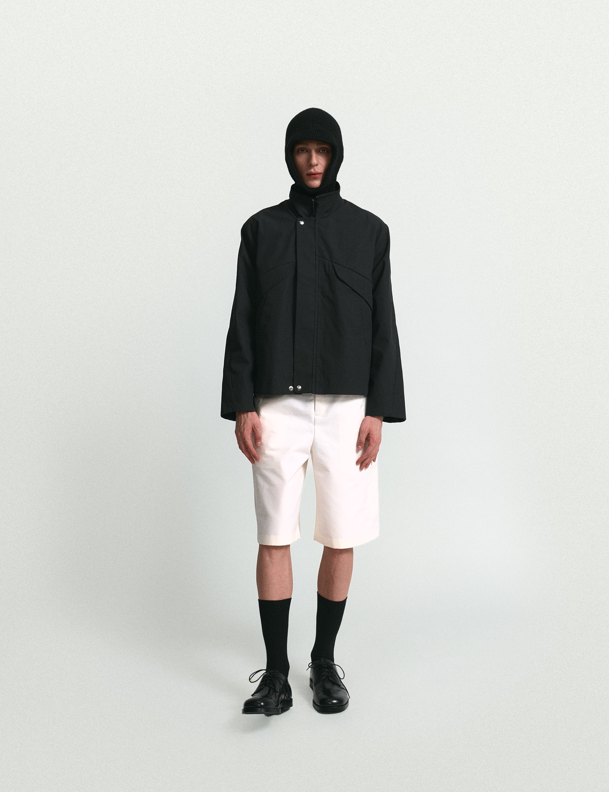 PERFORMA SHORTS IN VENTILE COTTON