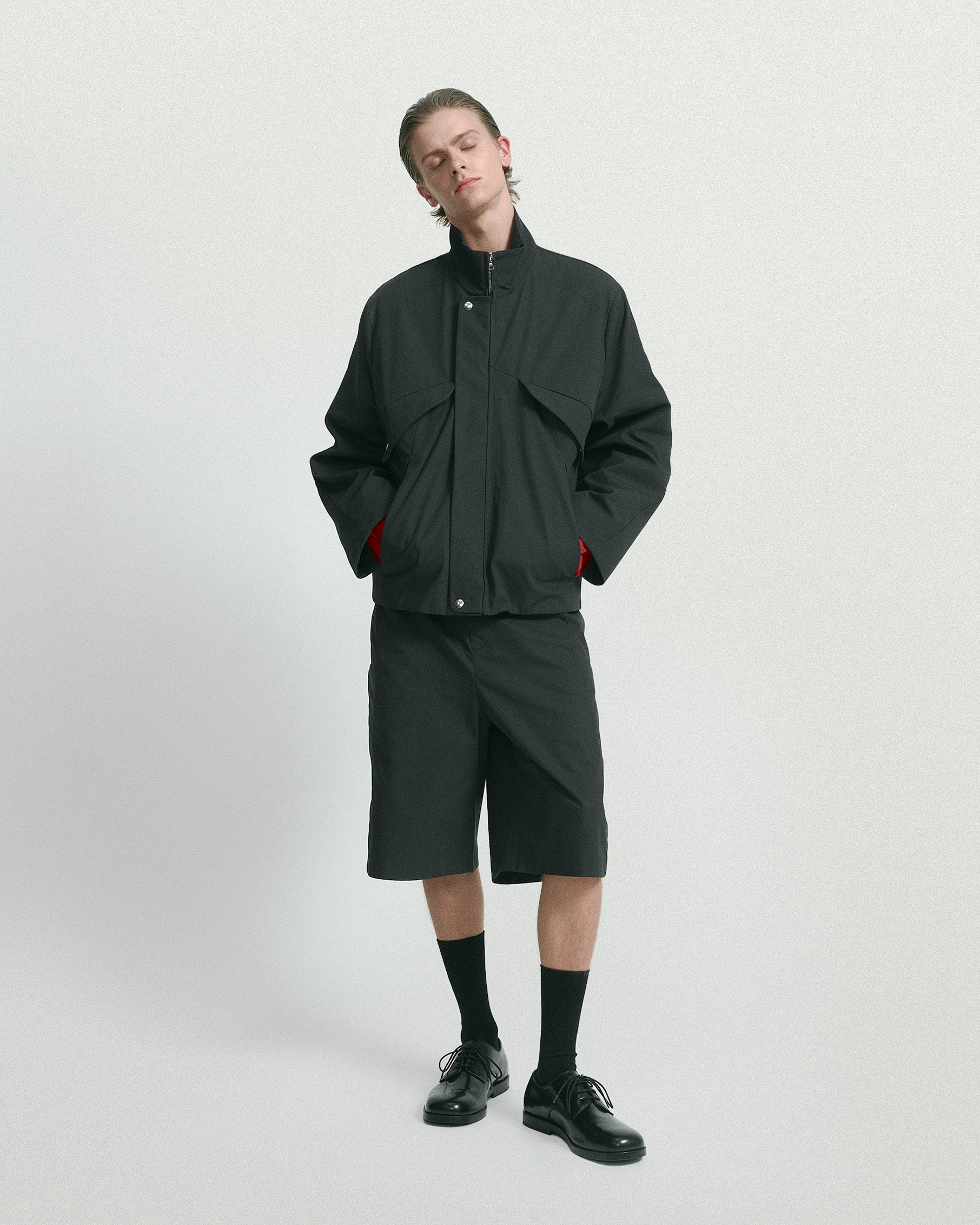 PERFORMA SHORTS IN ORGANIC COTTON BLEND